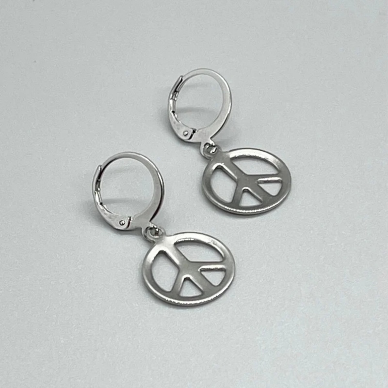 Go Ethnic Fashion - ต่างหูสแตนเลส PEACE SIGN Leverback ~ ไม่ทําให้เสื่อมเสีย