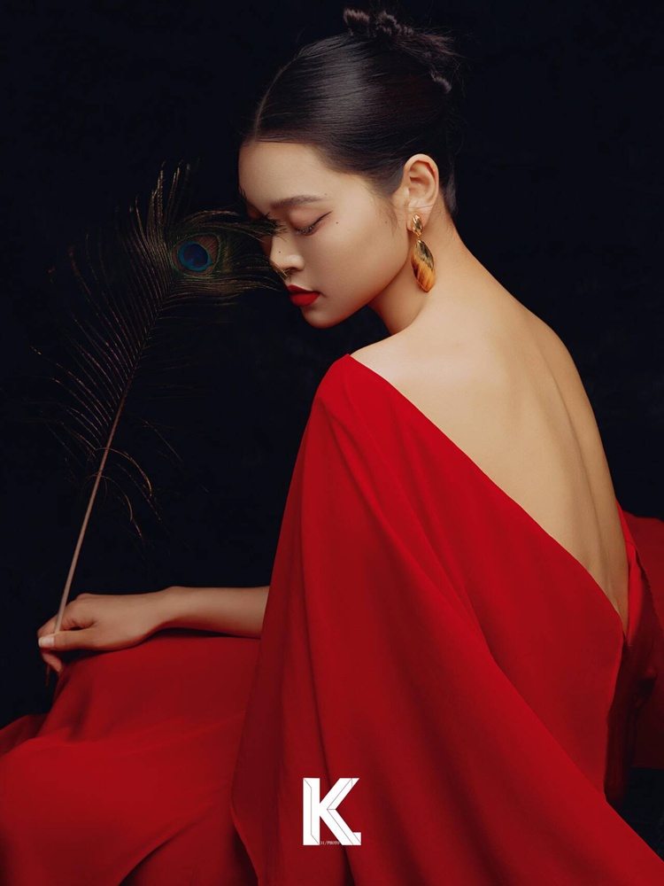 ชุดคอสตูมถ่ายภาพสตูดิโอแนวเรโท - New Ethnic Fashion บทวิจารณ์และราคา