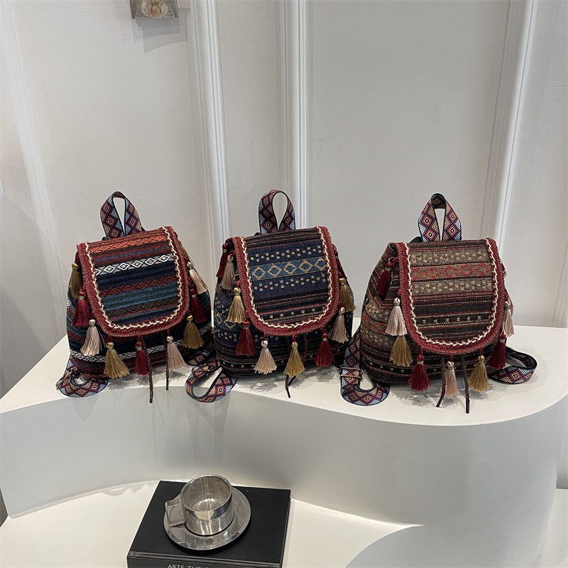 กระเป๋าเป้สะพายหลังผู้หญิงรุ่น - New Ethnic Fashion บทวิจารณ์และราคา