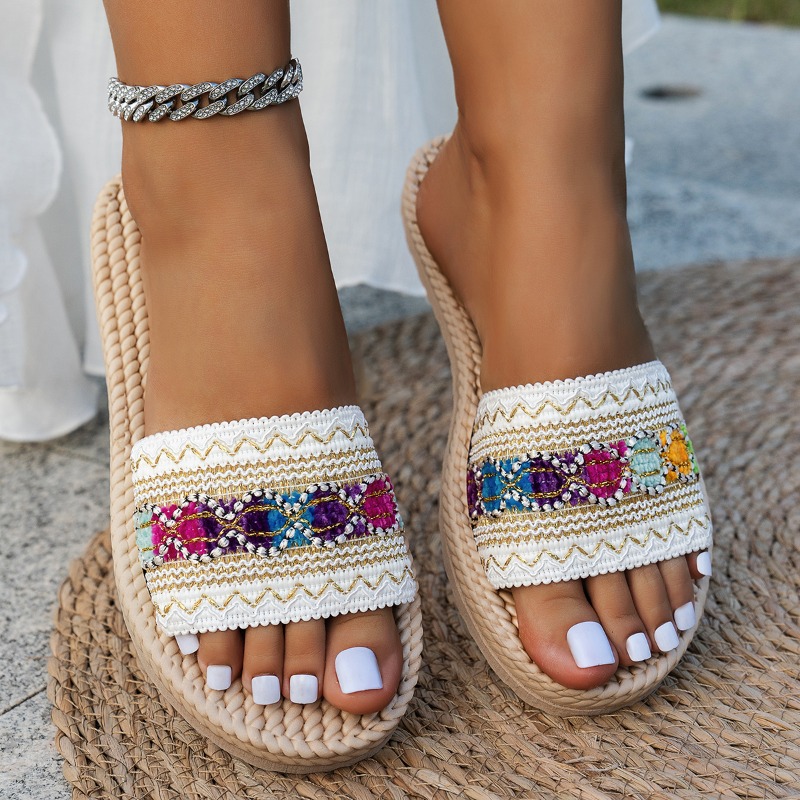 รองเท้าแตะผู้หญิงแบบสวม ดีไซน์ - Ethnic Modern Fashion บทวิจารณ์และราคา
