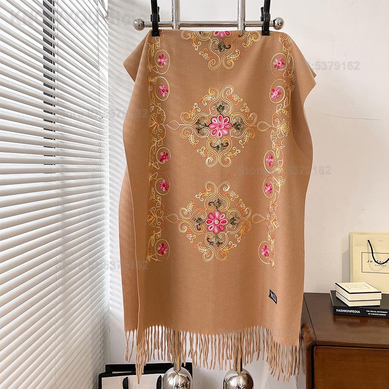 ผ้าคลุมไหล่พัชมีนาปักลายชาติพั - Go Ethnic Fashion บทวิจารณ์และราคา